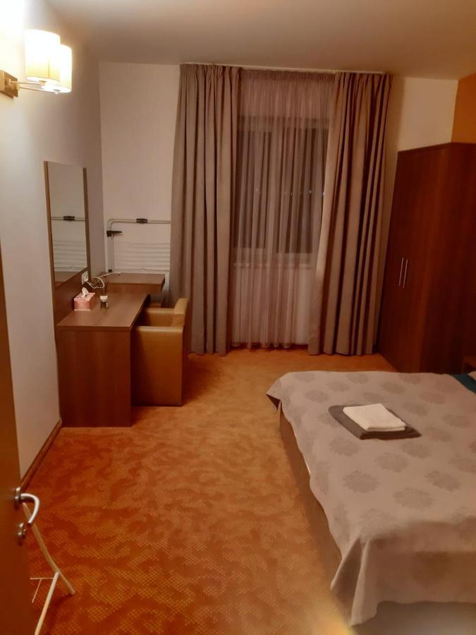 Rin Grand Hotel Bukarest Exterior foto